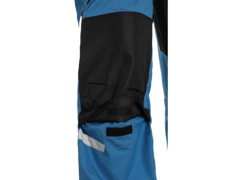 Wzmocnienia 600D chronią kolana i dolne partie nogawek przed przetarciem,spodnie robocze do pasa niebieskie.