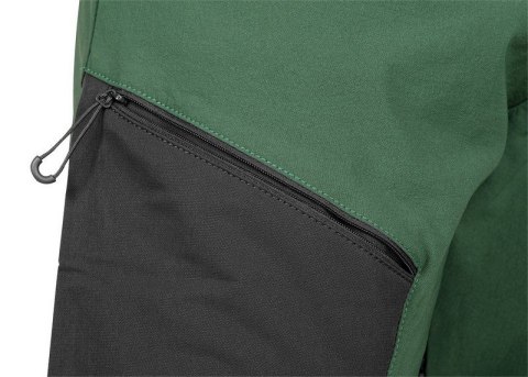 Wytrzymałe spodnie robocze outdoor z kieszeniami na suwak i certyfikatem CE zgodnym z EN ISO 13688.