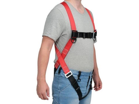 Szelki bezpieczeństwa z pasami udowymi i piersiowymi.