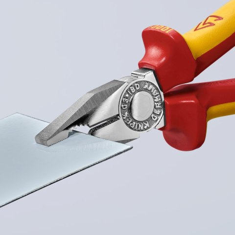 Szczypce uniwersalne VDE 03 06 180 – niezawodne w warsztacie i na budowie, bezpieczne przy napięciu do 1000 V.