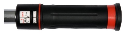 Okno podglądu skali momentu obrotowego zapewnia dokładność.