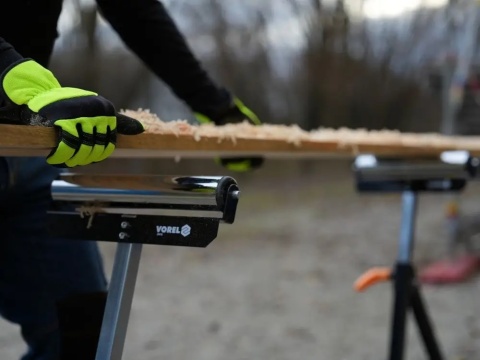 PODPORA METALOWA TELESKOPOWA Z ROLKĄ