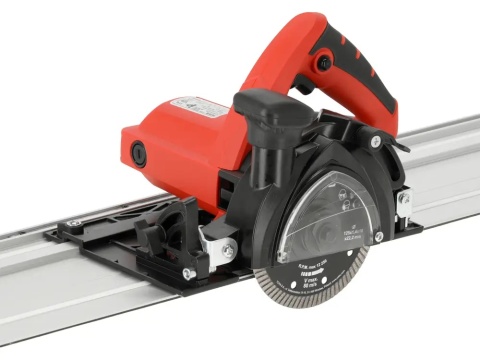 Profesjonalna przecinarka YATO do cięcia gresu i kamienia naturalnego.