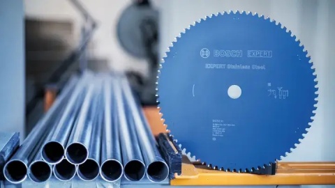 Bosch 2608644284 – czyste i chłodne cięcie stali nierdzewnej.