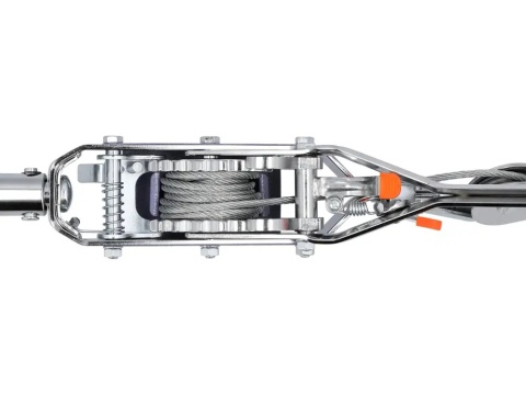 Mechanizm zapadkowy YATO YT-5913 z przełożeniem 15:1 gwarantuje precyzję.