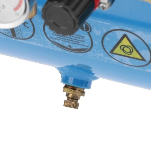 Zawór do spuszczania wody zalecene jest wykonanie tej czynności raz w tygodniu