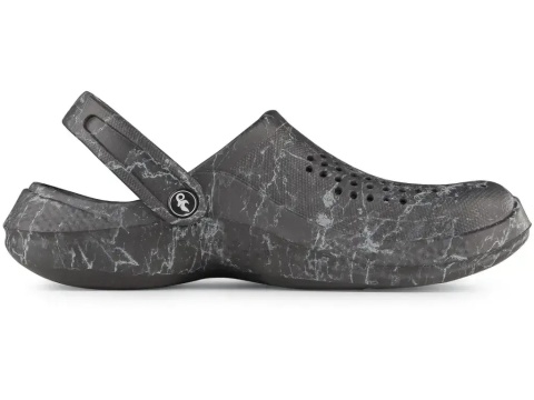 Obuwie CXS TREND 43 wykonane z tworzywa EVA jest odporne na wilgoć i łatwe do utrzymania w czystości.