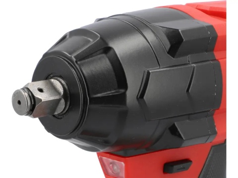 🔧 Zabierak 1/2" (12,7 mm) – kompatybilny z typowymi nasadkami