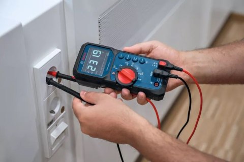 GDM 600-15 Wyświetlacz LCD inwersyjny – czytelny odczyt.