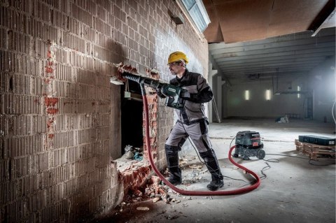 Profesjonalny młot do wiercenia i kucia w betonie oraz murze.