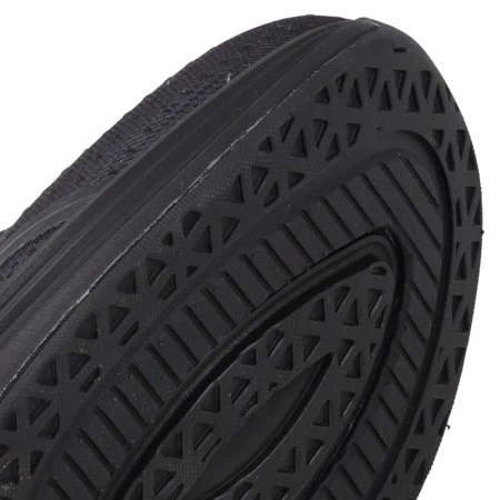 Podeszwa EVA + guma z systemem amortyzacji.