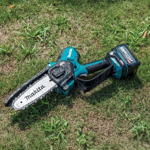 Makita UC029GZ01XGT 40V – Pilarka łańcuchowa do gałęzi 15 cm | Beznarzędziowa, bezszczotkowa, lekka