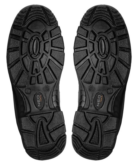 Buty robocze dla elektryka ,Podeszwa gumowa odporna na oleje i poślizg – klasa SRC.